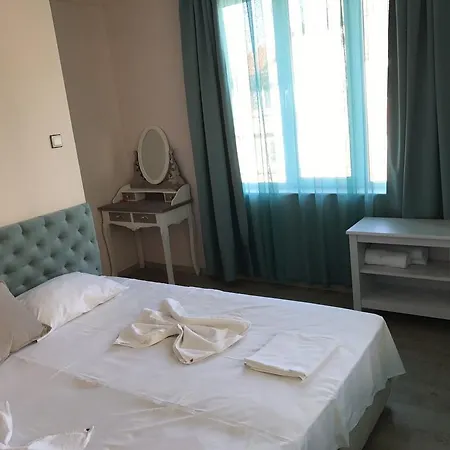 Sea House Teya Къща за гости Обзор